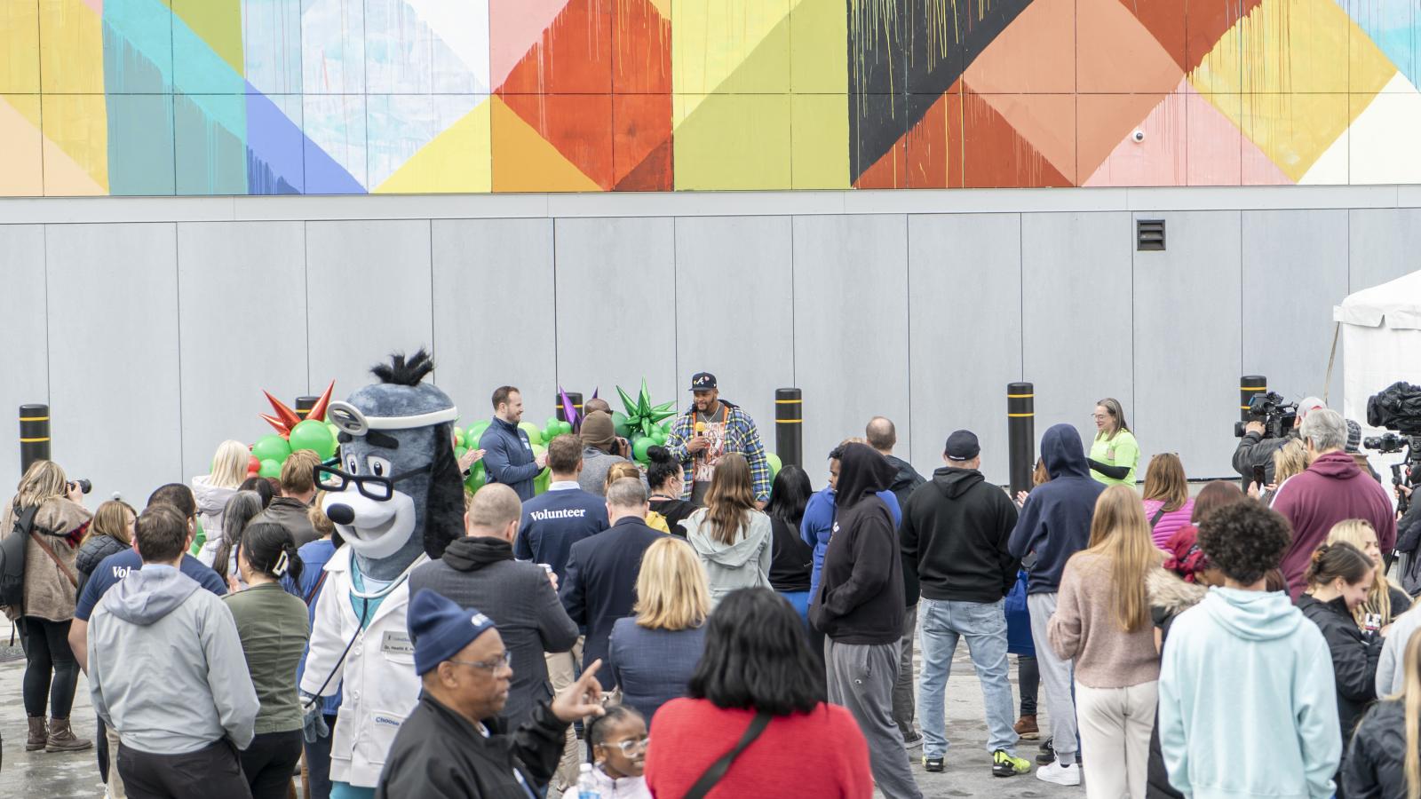 Crowd in front of the Hub