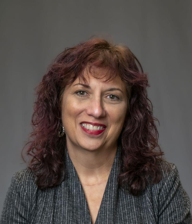 DYU-COM Donna Fletch