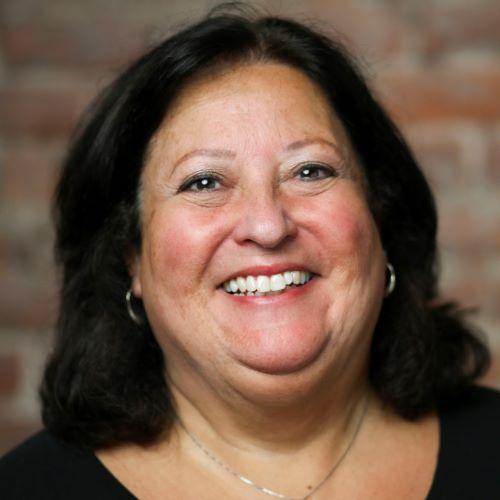 Denise DiRienzo Headshot